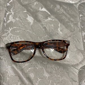 fake glasses